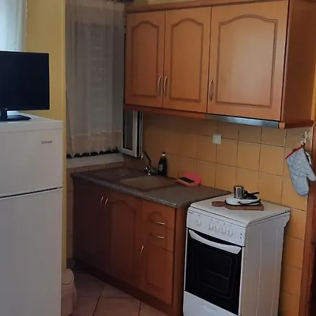 Koula's Апартаменты